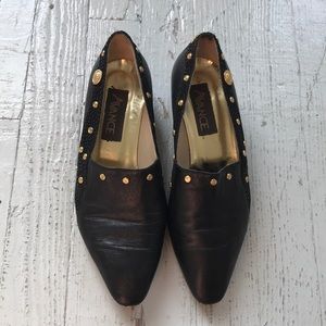 Vintage Medusa head coin embellished shoes